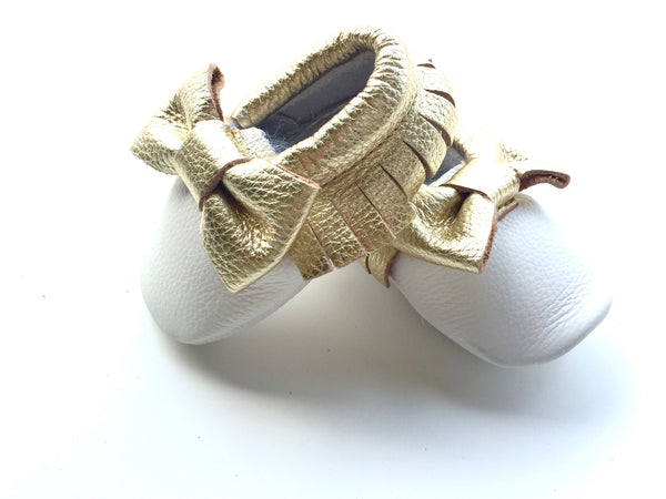 Baby Moccasins - White and Gold Leather with Bow