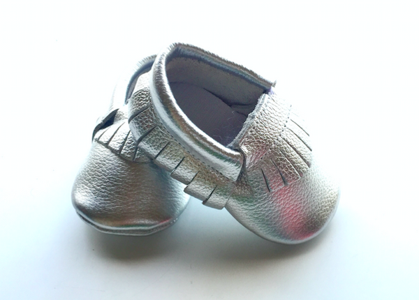 Baby Moccasins - Silver Leather with Fringe